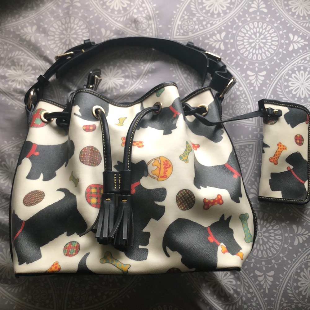 Dooney & Bourke Scottie Bag